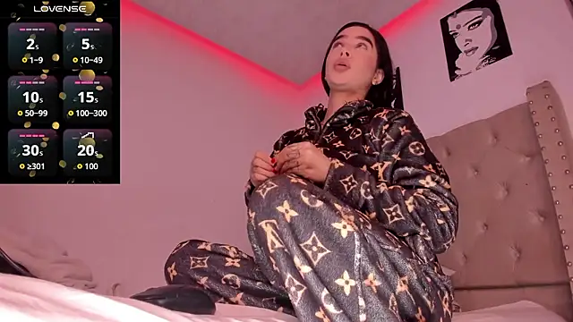 Snapshot of realdirtylatin chatting on 01.13.26 realdirtylatin online show from 01.13.26