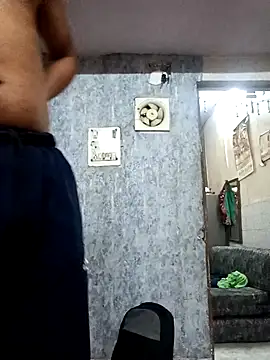 naughtyboyjii online show from 11.04.25