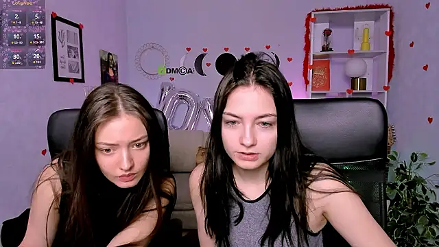 Snapshot of baby_hotte chatting on 02.11.26 baby hotte online show from 02.11.26