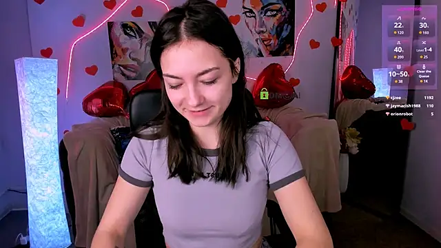 Snapshot of baby_hotte chatting on 02.13.26 baby hotte online show from 02.13.26