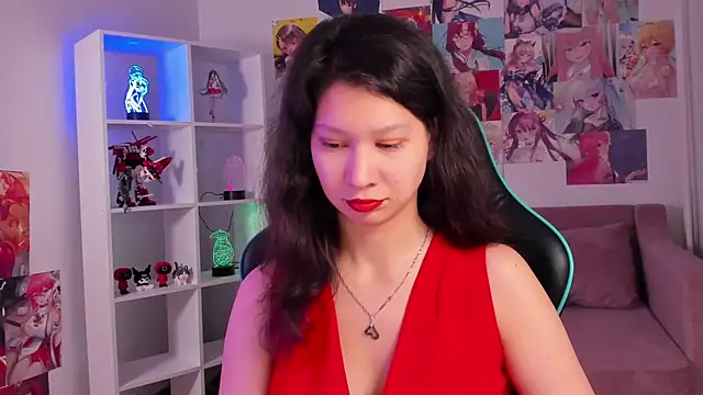 SaraDenars online show from 12.05.25