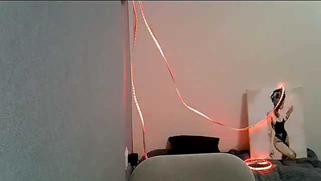 KiraHoney online show from 02.10.26