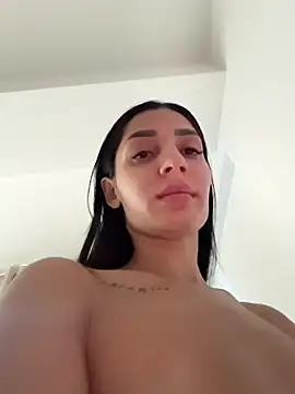 VickyM99 online show from 11.13.25