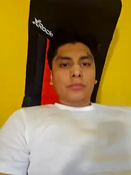 Snapshot of Slayerpsssy chatting on 11.03.25 Slayerpsssy online show from 11.03.25