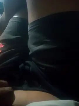 Snapshot of tiptopleasurr chatting on 11.03.25 tiptopleasurr online show from 11.03.25