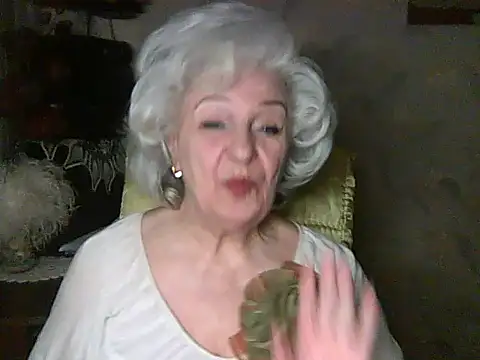 ValeriaKroww online show from 02.15.26