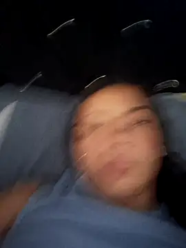 lapicarona18 online show from 12.19.25