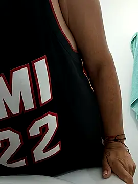 Xeena  online show from 03.16.26