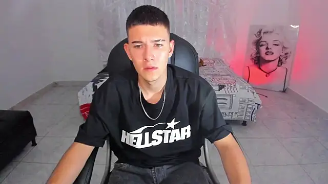 Aleck Boy online show from 12.03.25