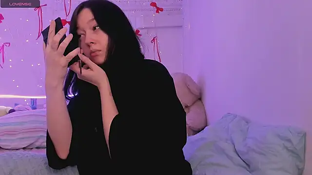 Hanako Rey online show from 03.04.26