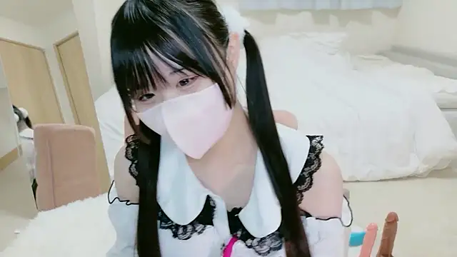 Snapshot of im_hina2 chatting on 12.14.25 im hina2 online show from 12.14.25
