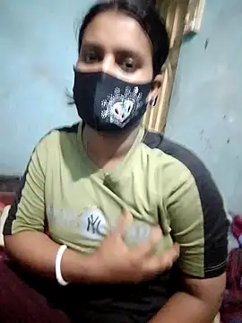 Snapshot of Hot8g chatting on 11.09.25 Hot8g online show from 11.09.25