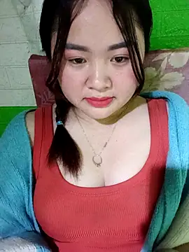 Bee-bgolden online show from 12.16.25