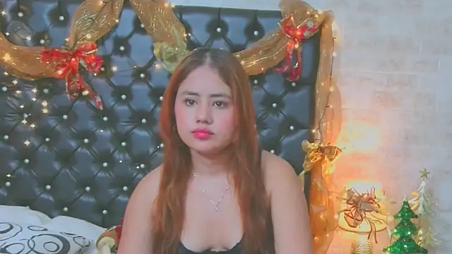 EvaFoxxx  online show from 12.22.25