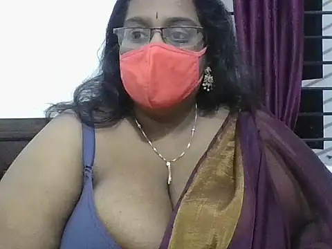 hootypriya online show from 03.12.26