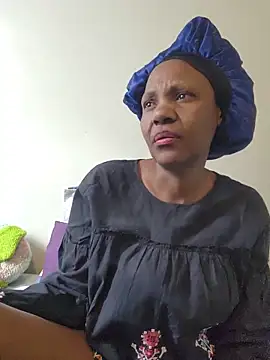 Mommy Sienna online show from 06.27.26