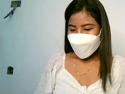 JENNY 20025 online show from 11.15.25