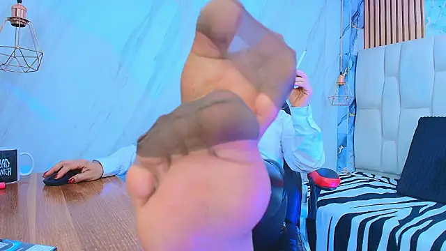 Snapshot of BeatrizSchmidt chatting on 02.13.26 BeatrizSchmidt online show from 02.13.26