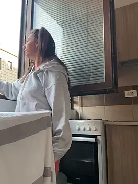 EdaQueen online show from 03.11.26