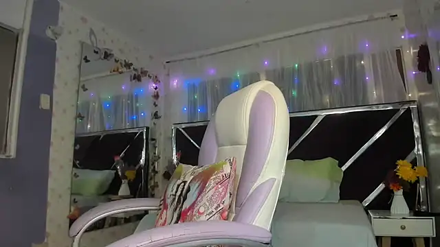 Santy bigcock 01 online show from 03.25.26