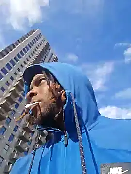 Snapshot of sweet_juicem chatting on 11.09.25 sweet juicem online show from 11.09.25