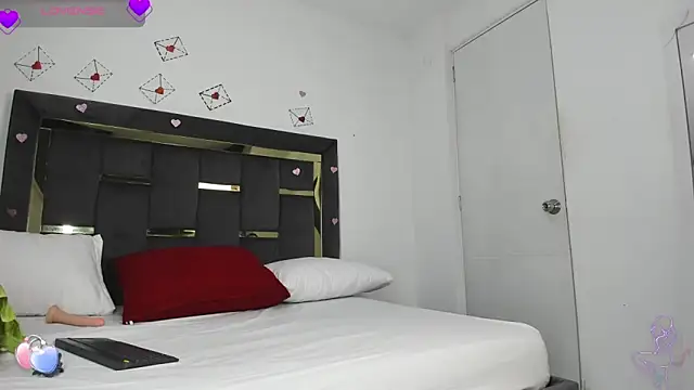 CatleyaSmith online show from 02.27.26