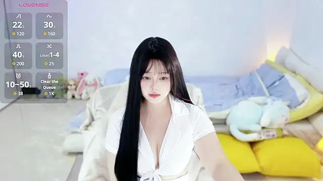 Nina37 online show from 04.14.26