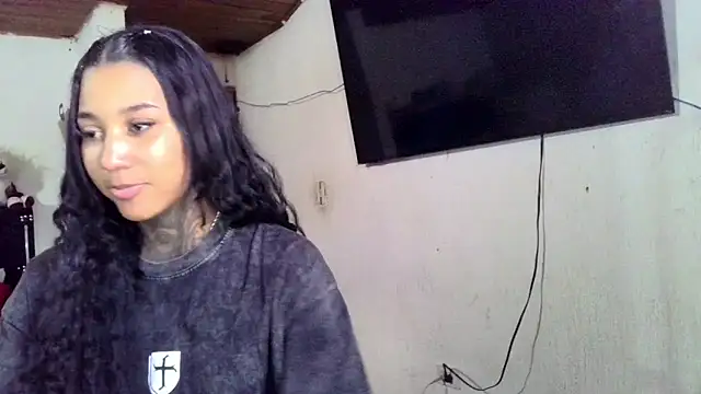 Snapshot of lyam_ebony_ chatting on 03.20.26 lyam ebony online show from 03.20.26