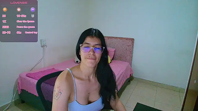 Snapshot of Kassandra_0304 chatting on 05.21.26 Kassandra 0304 online show from 05.21.26