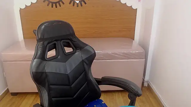 scarlett percy t online show from 02.23.26