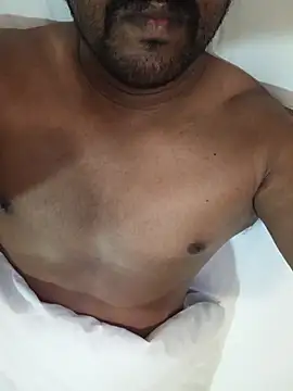 Snapshot of tamilfuckerda chatting on 11.08.25 tamilfuckerda online show from 11.08.25