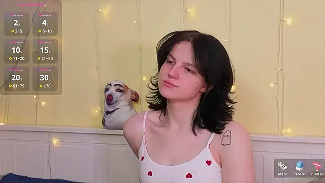 LatinaHuguenin online show from 01.14.26