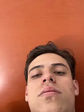 Snapshot of JAIR100 chatting on 11.04.25 JAIR100 online show from 11.04.25