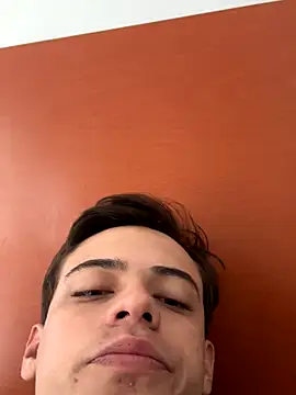 Snapshot of JAIR100 chatting on 11.05.25 JAIR100 online show from 11.05.25