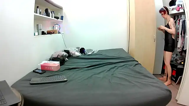 Empress Lilith online show from 01.10.26