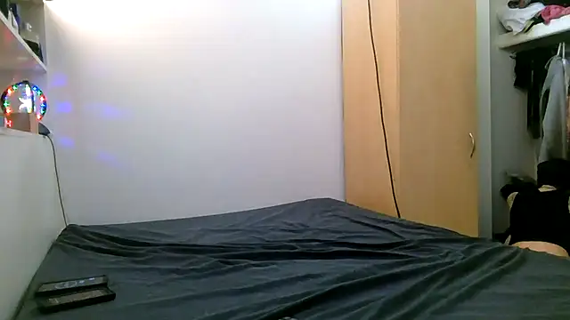 Empress Lilith online show from 02.14.26