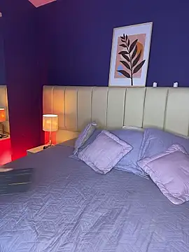  sarahRose online show from 01.10.26