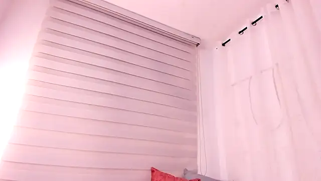 Snapshot of Irishottt chatting on 02.22.26 Irishottt online show from 02.22.26