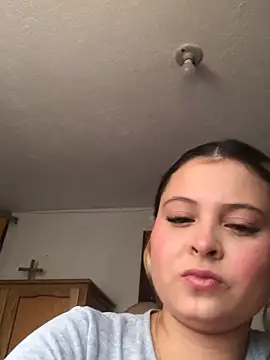 Snapshot of emily_blaker chatting on 11.06.25 emily blaker online show from 11.06.25