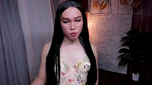 Snapshot of xSlave_Doll chatting on 12.01.25 xSlave Doll online show from 12.01.25