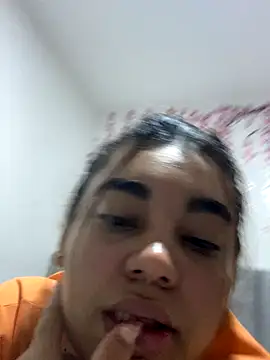 Anny arango1 online show from 12.15.25