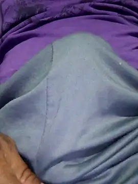 Alvaroz1992 online show from 11.23.25