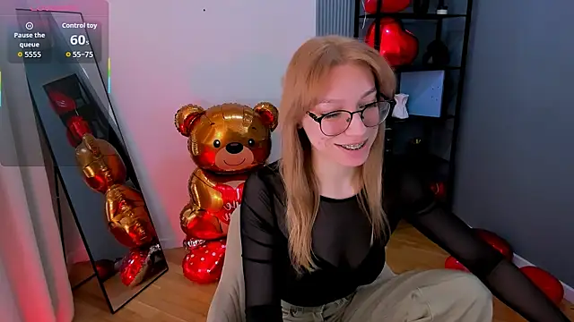 CindyMoriLove online show from 02.12.26