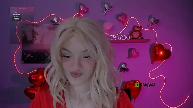 mia starrr  online show from 02.14.26