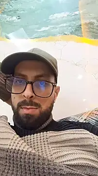 Snapshot of Badikarde chatting on 11.08.25 Badikarde online show from 11.08.25