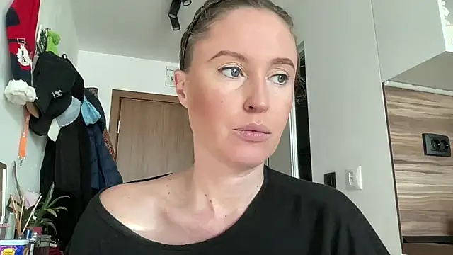 Ameli8 online show from 12.15.25