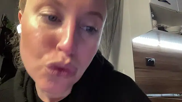 Ameli8 online show from 03.25.26