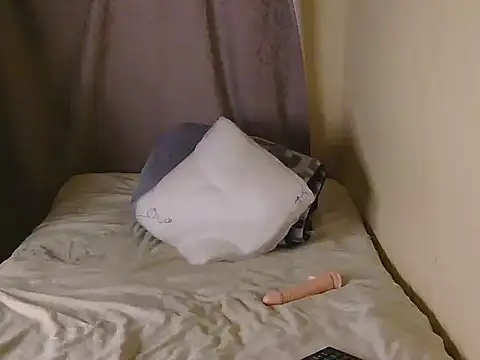 Sexy-Chubby1 online show from 12.19.25