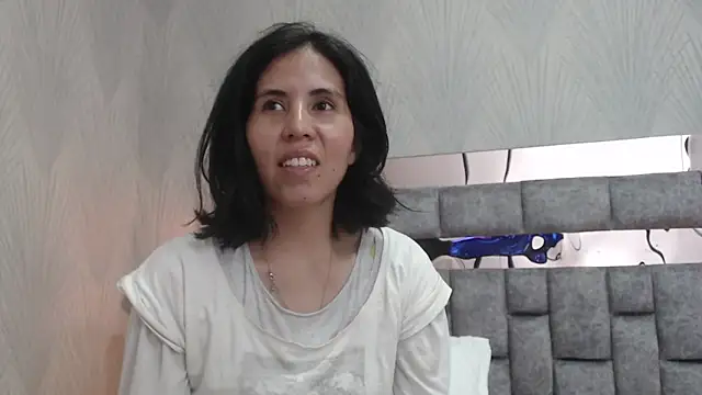 Snapshot of GiselaZivic chatting on 03.23.26 GiselaZivic online show from 03.23.26
