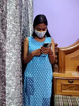 Student12th online show from 11.10.25